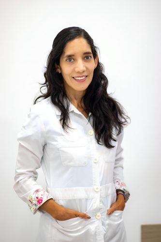 Dr/a. Claudia Pinto Bernal - Especialista en Bucaramanga